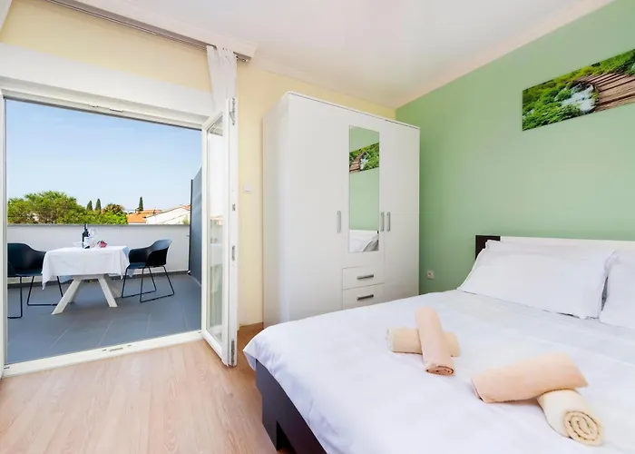 Apartments Sena