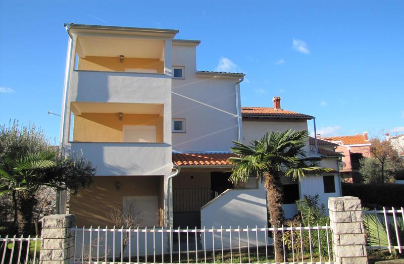 Apartament Sena *