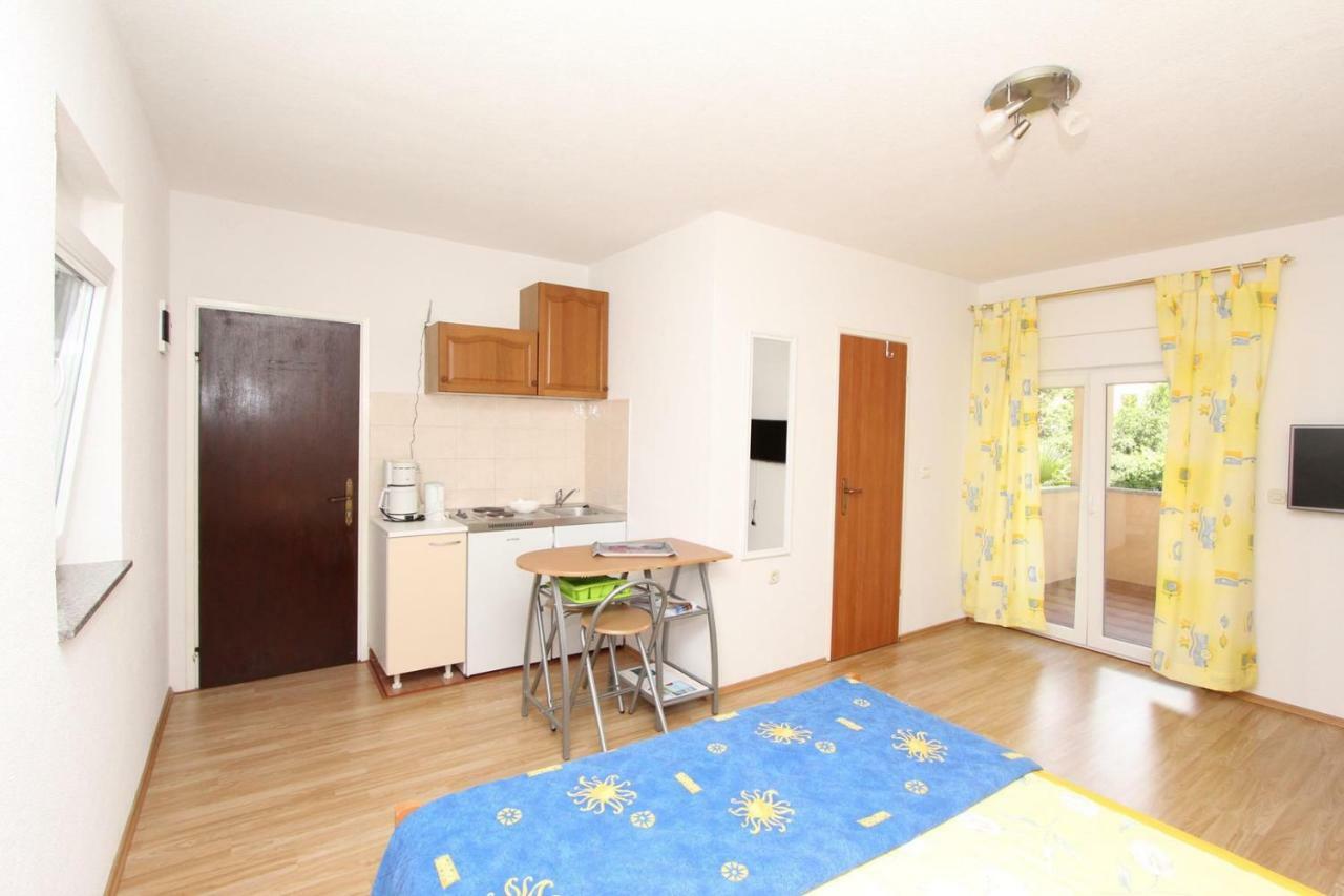 Apartament Sena *