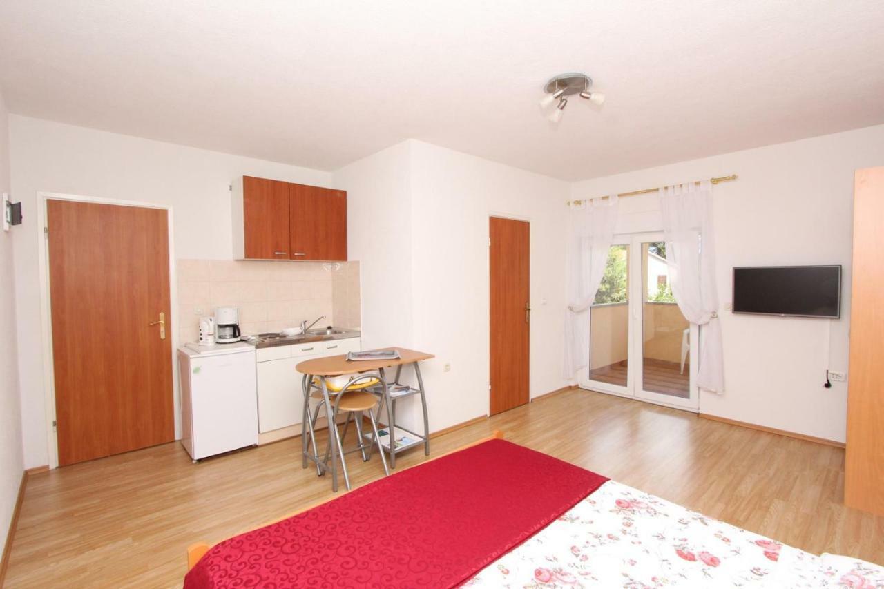 Sena Apartament *